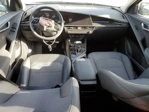 KNDCR3LE3P5053638 2023 KIA NIRO - Image 8