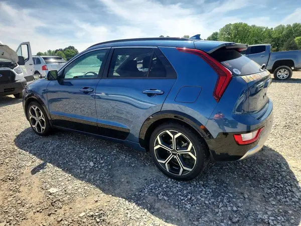 KNDCR3LE3P5090656 2023 KIA NIRO - Image 2
