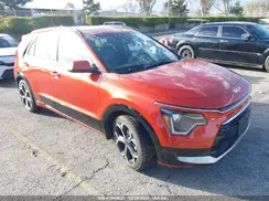 KNDCR3LE3P5093816 2023 KIA NIRO