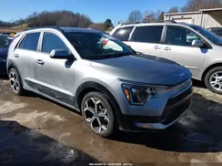 KNDCR3LE3P5098174 2023 KIA NIRO
