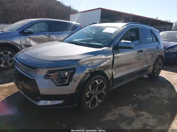 KNDCR3LE3P5098174 2023 KIA NIRO - Image 2