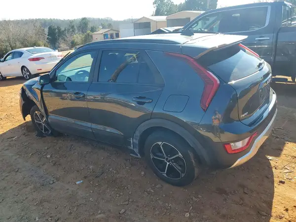 KNDCR3LE3P5106368 2023 KIA NIRO - Image 2