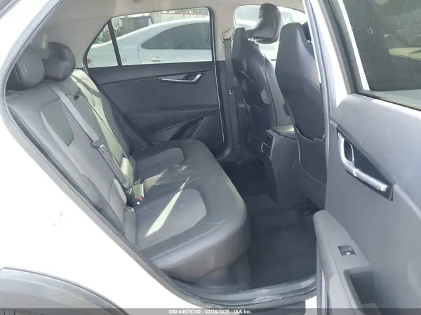 KNDCR3LE3R5133959 2024 KIA NIRO - Image 8