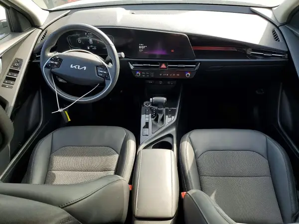 KNDCR3LE3R5143584 2024 KIA NIRO - Image 8