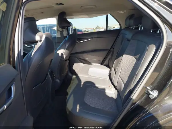KNDCR3LE3R5152124 2024 KIA NIRO - Image 8
