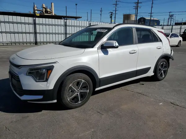 KNDCR3LE3R5184457 2024 KIA NIRO - Image 1