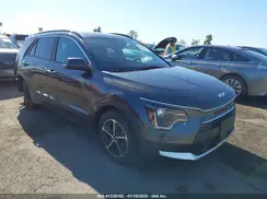 KNDCR3LE3S5228947 2025 KIA NIRO