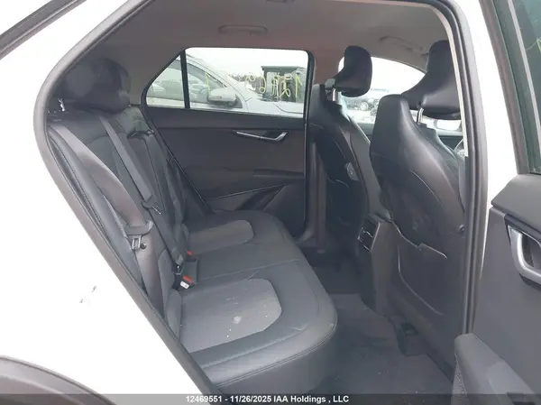 KNDCR3LE3T5316530 2026 KIA NIRO - Image 8