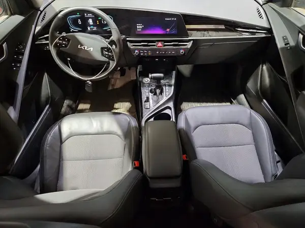 KNDCR3LE4P5037903 2023 KIA NIRO - Image 8