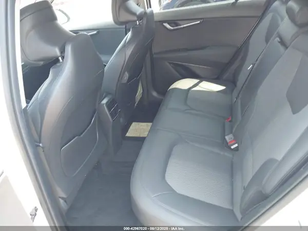 KNDCR3LE4P5043118 2023 KIA NIRO - Image 8