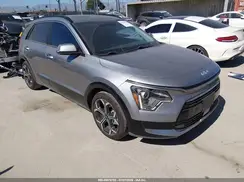 KNDCR3LE4P5043488 2023 KIA NIRO