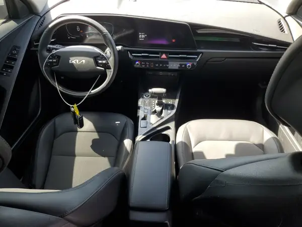 KNDCR3LE4P5048271 2023 KIA NIRO - Image 8