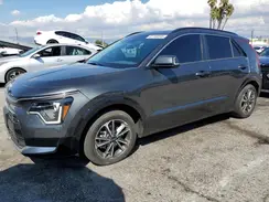 KNDCR3LE4P5058282 2023 KIA NIRO