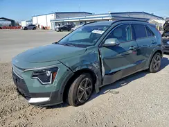 KNDCR3LE4P5059545 2023 KIA NIRO