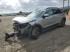 KNDCR3LE4P5070657 2023 KIA NIRO