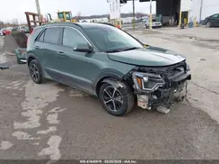 KNDCR3LE4P5071131 2023 KIA NIRO