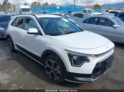 KNDCR3LE4P5090505 2023 KIA NIRO