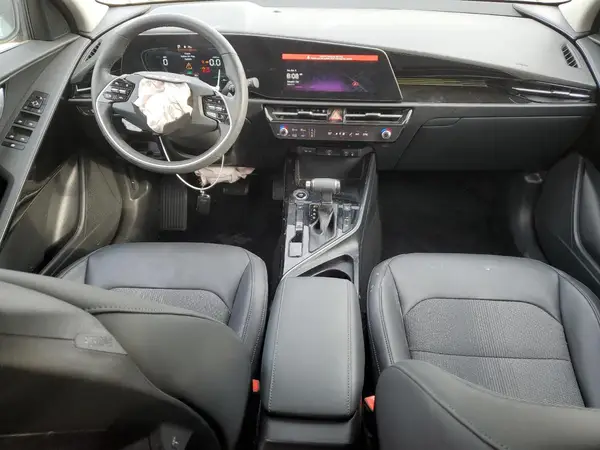 KNDCR3LE4P5109876 2023 KIA NIRO - Image 8