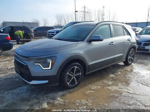 KNDCR3LE4R5128351 2024 KIA NIRO - Image 2
