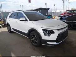 KNDCR3LE4R5136871 2024 KIA NIRO