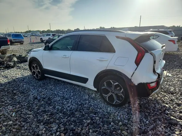 KNDCR3LE4R5142699 2024 KIA NIRO - Image 2