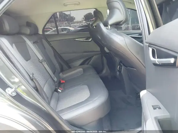 KNDCR3LE4R5143545 2024 KIA NIRO - Image 8