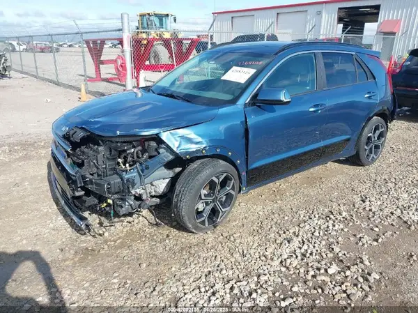 KNDCR3LE4R5144596 2024 KIA NIRO - Image 2