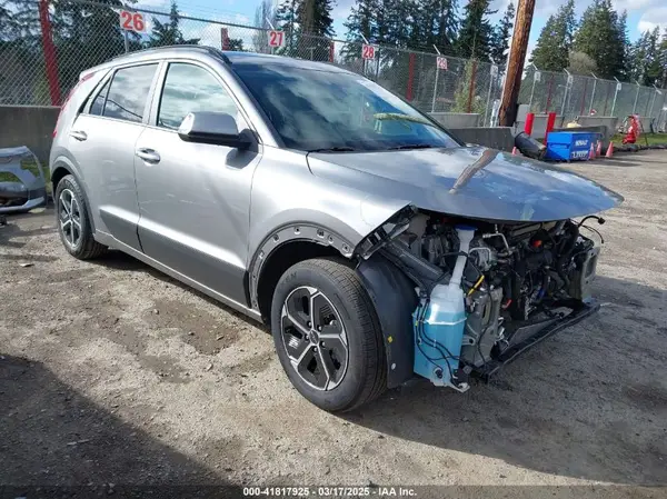 KNDCR3LE4R5148891 2024 KIA NIRO - Image 1