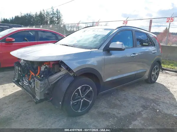 KNDCR3LE4R5148891 2024 KIA NIRO - Image 2