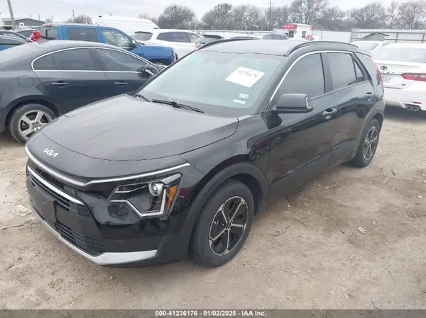 KNDCR3LE4R5154643 2024 KIA NIRO - Image 2