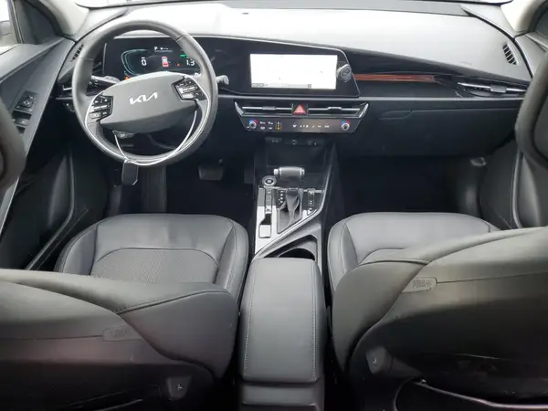 KNDCR3LE4R5155369 2024 KIA NIRO - Image 8