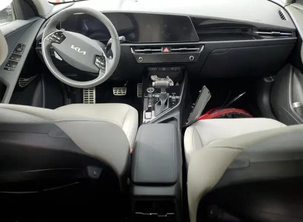 KNDCR3LE4R5158420 2024 KIA NIRO - Image 8