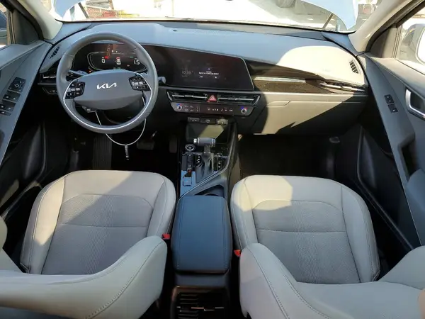 KNDCR3LE4R5167733 2024 KIA NIRO - Image 8