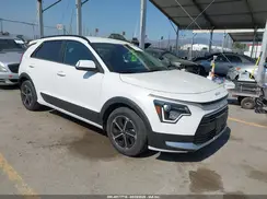 KNDCR3LE4R5169577 2024 KIA NIRO