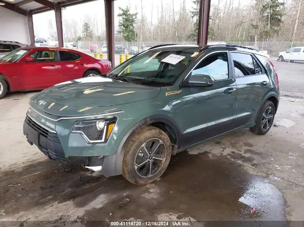 KNDCR3LE4R5176870 2024 KIA NIRO - Image 2