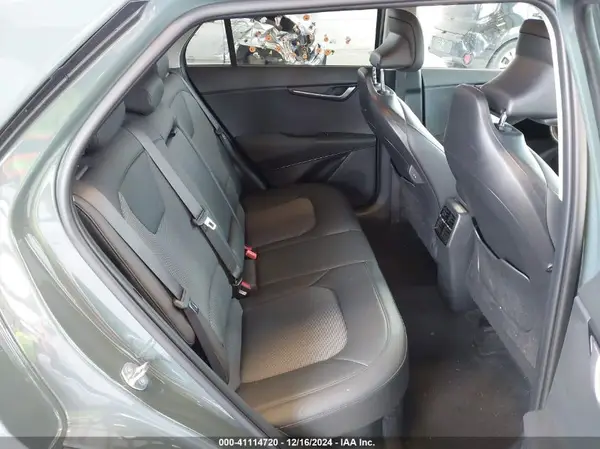 KNDCR3LE4R5176870 2024 KIA NIRO - Image 8