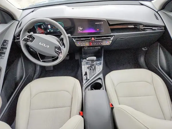 KNDCR3LE4S5259866 2025 KIA NIRO - Image 8