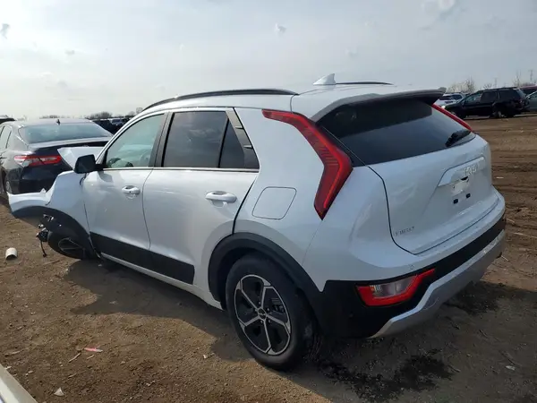 KNDCR3LE4S5262833 2025 KIA NIRO - Image 2