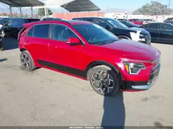 KNDCR3LE5P5043001 2023 KIA NIRO