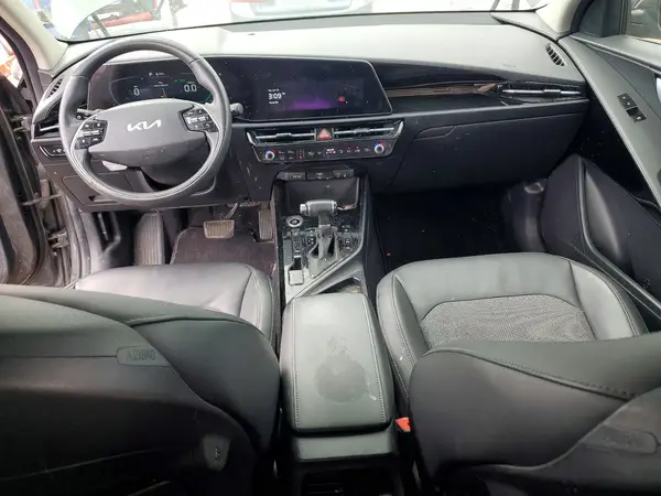 KNDCR3LE5P5052099 2023 KIA NIRO - Image 8