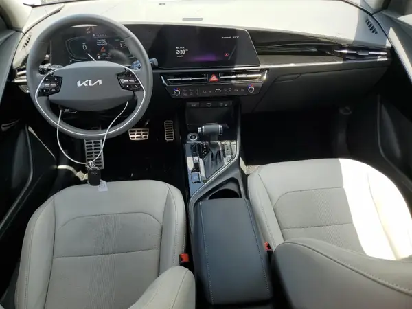 KNDCR3LE5P5060848 2023 KIA NIRO - Image 8