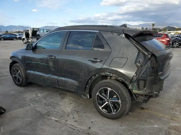 KNDCR3LE5P5090822 2023 KIA NIRO - Image 2