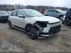 KNDCR3LE5P5101821 2023 KIA NIRO