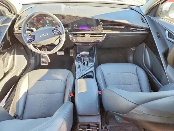 KNDCR3LE5P5106386 2023 KIA NIRO - Image 8
