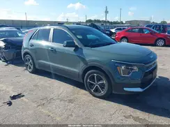 KNDCR3LE5P5118084 2023 KIA NIRO