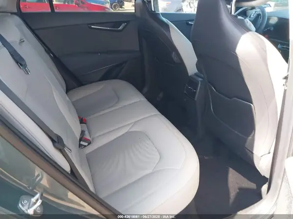 KNDCR3LE5P5118084 2023 KIA NIRO - Image 8