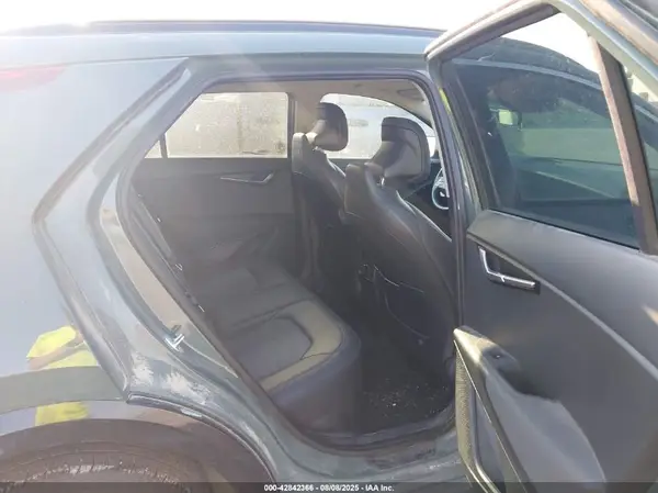KNDCR3LE5R5131064 2024 KIA NIRO - Image 8