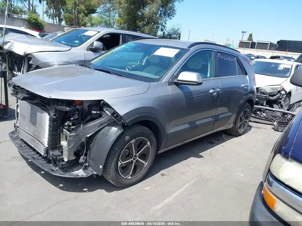 KNDCR3LE5R5131680 2024 KIA NIRO - Image 2