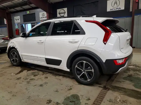 KNDCR3LE5R5140590 2024 KIA NIRO - Image 2
