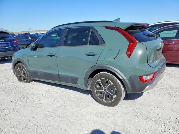 KNDCR3LE5R5149659 2024 KIA NIRO - Image 2